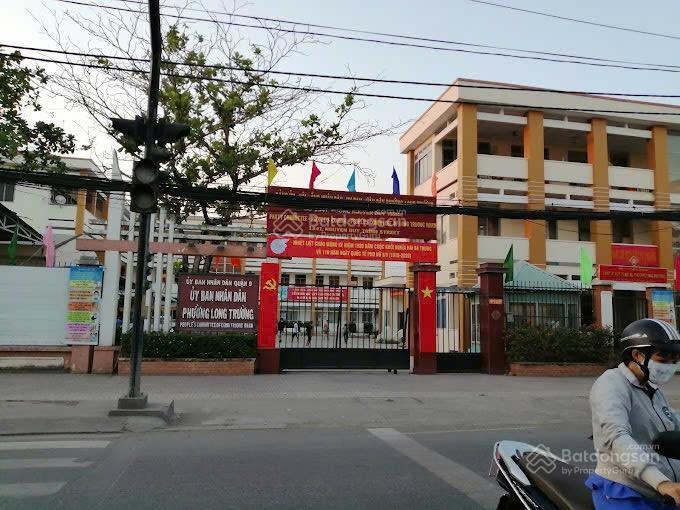 Chỉ 3,9 tỷ nhà 3 tầng  56m2 hxh nguyễn duy trinh, quận 9