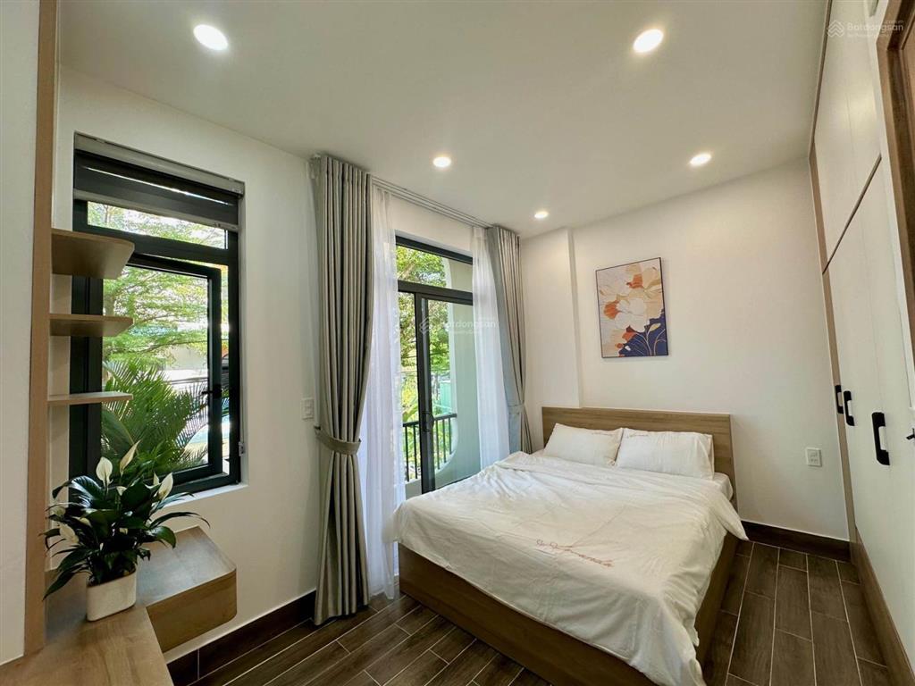 Khu cực kỳ đáng sống lò lu quận 9, đường đẹp có vỉa hè  nhà mới xây 3 tầng  chỉ 6,3 tỷ