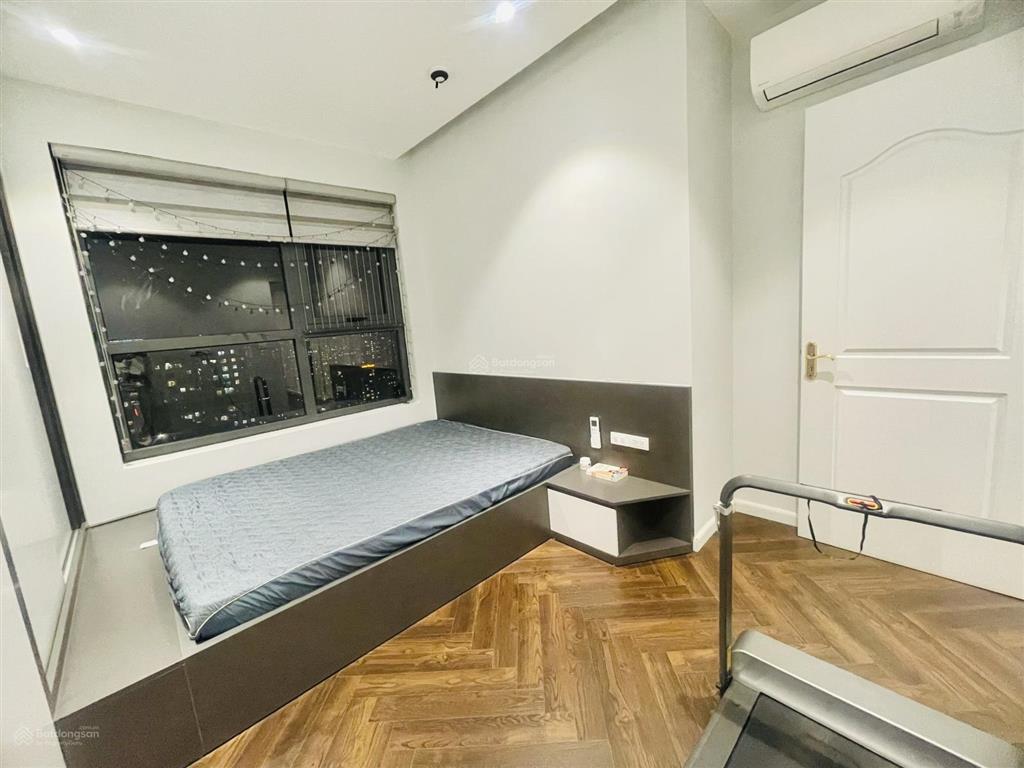 [gía tốt nhất]tôi cho thuê căn góc 3 ngủ, 2 vs, dt 115m, nhà thoáng giá 21 tr/th tại stellar garden