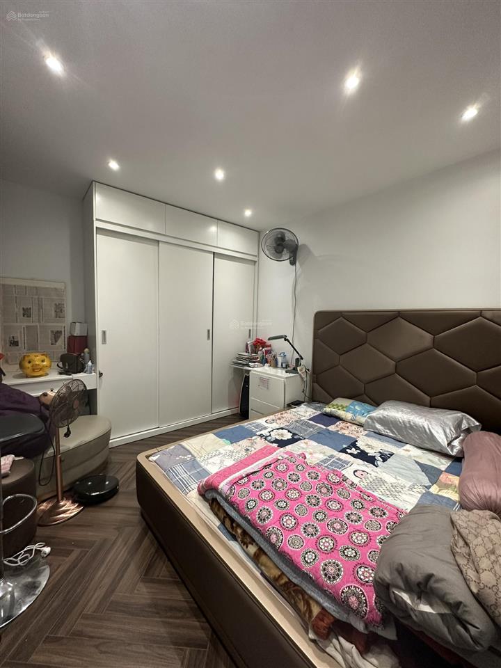 [giá tốt nhất] cho thuê căn 2 ngủ, 2 vs, dt 85m tầng đẹp, nhà thoáng mát, giá 14tr/th tại five star