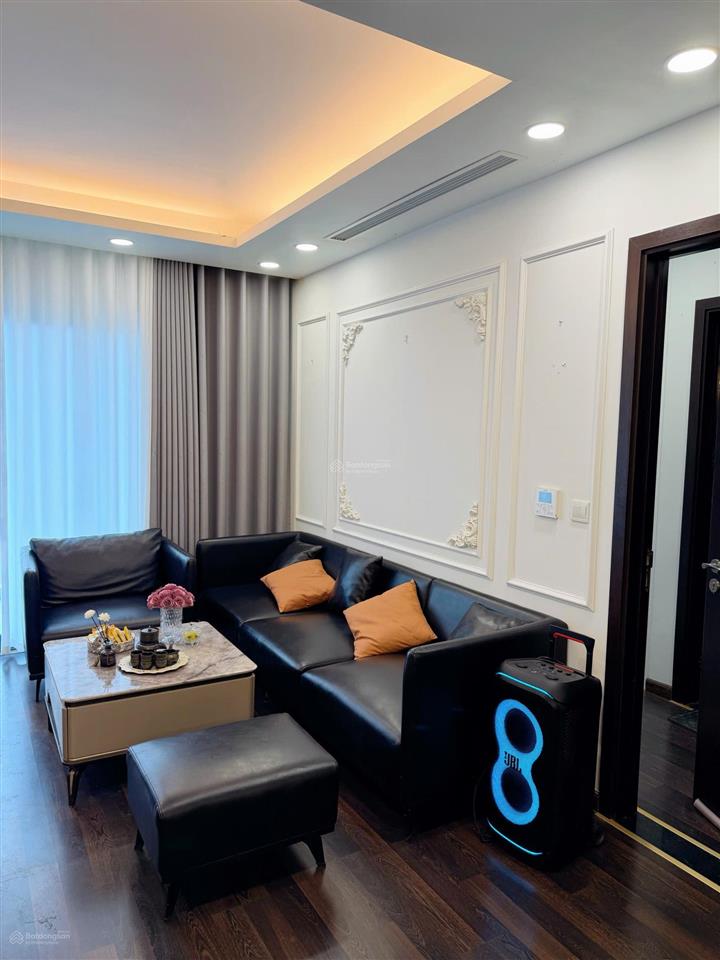 [nhà đẹpcó slot xe] tôi cho thuê căn 3 ngủ 118m, full nội thất,nhà mới đẹp giá 21tr tại goldtower