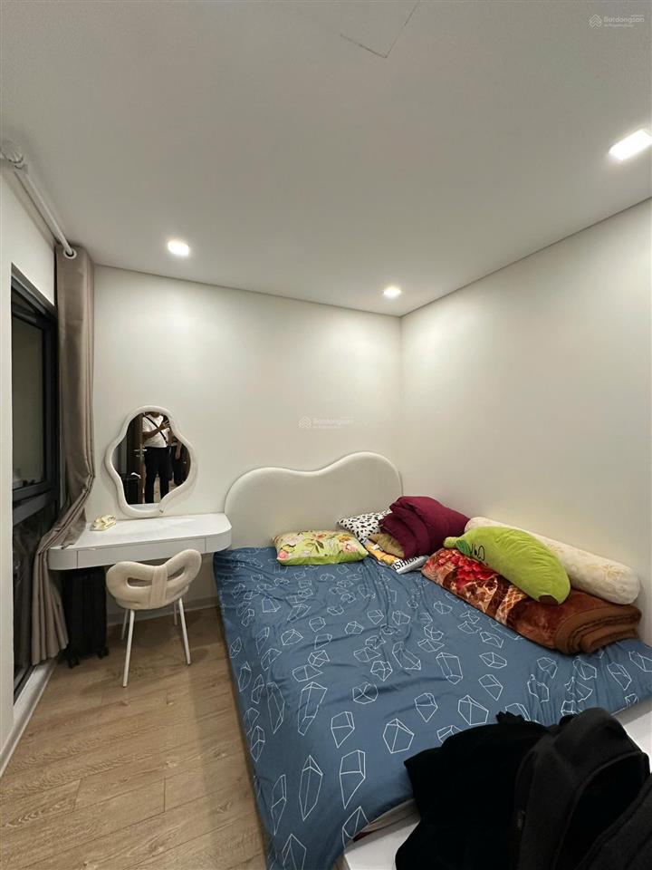 [giá tốt] tôi cho thuê căn 2 ngủ 2 vs, dt 80m2, nhà thoáng mát, ở luôn giá 10,5tr/th tại goldsilk