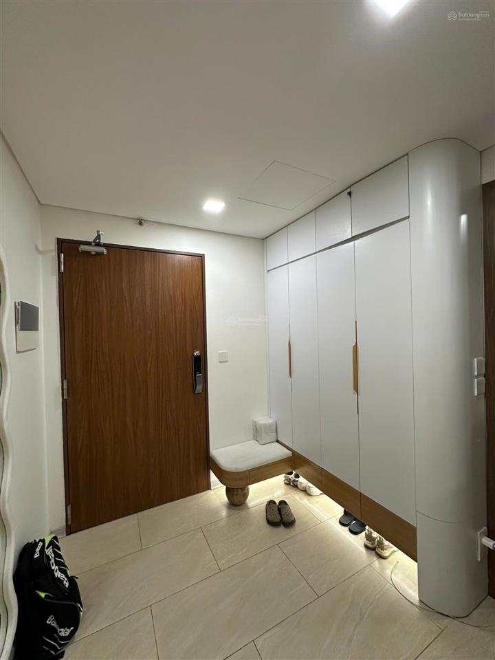 [giá tốt] tôi cho thuê căn 2 ngủ 2 vs, dt 80m2, nhà thoáng mát, ở luôn giá 10,5tr/th tại goldsilk