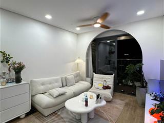 [giá tốt] tôi cho thuê căn 2 ngủ 2 vs, dt 80m, đủ đồ, ở luôn giá 13 triệu tại goldsilk complex