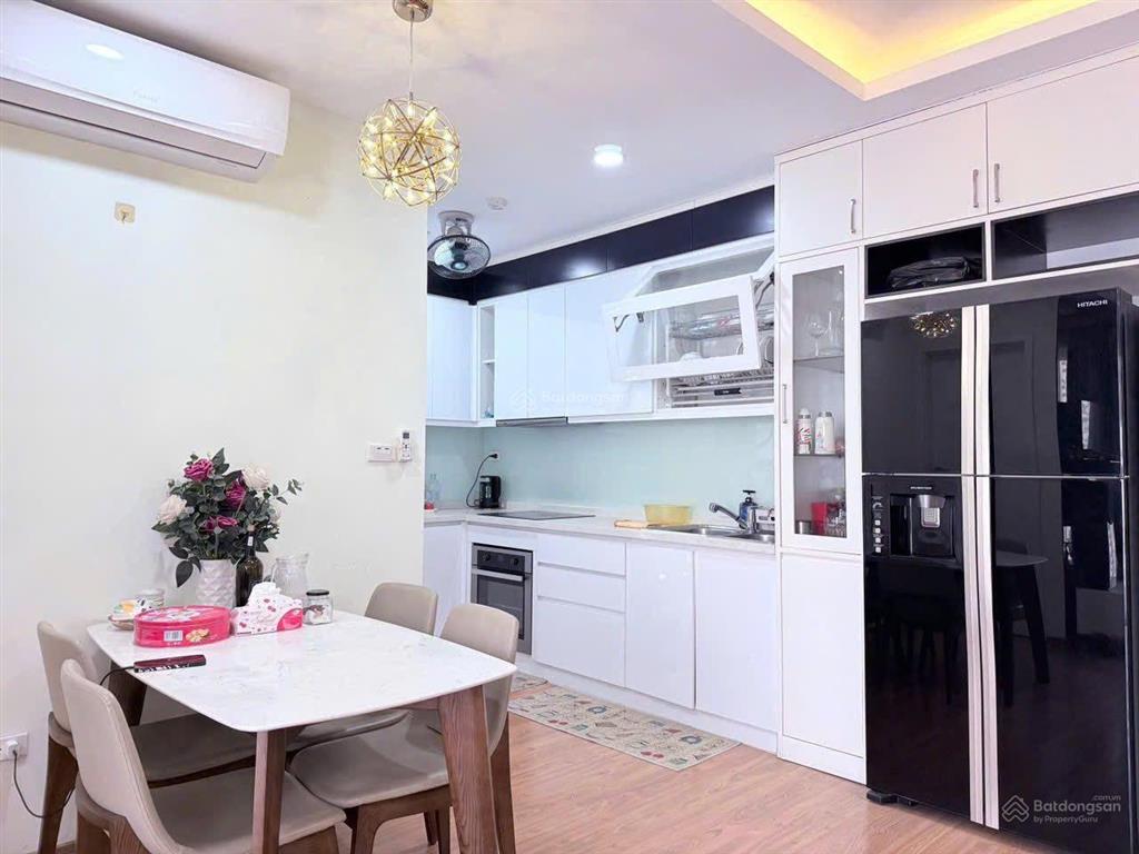 Giá tốt tôi cho thuê căn 3 ngủ, 2 vs, dt 91m, đủ đồ, nhà thoáng giá 13.5tr/th tại anland 1