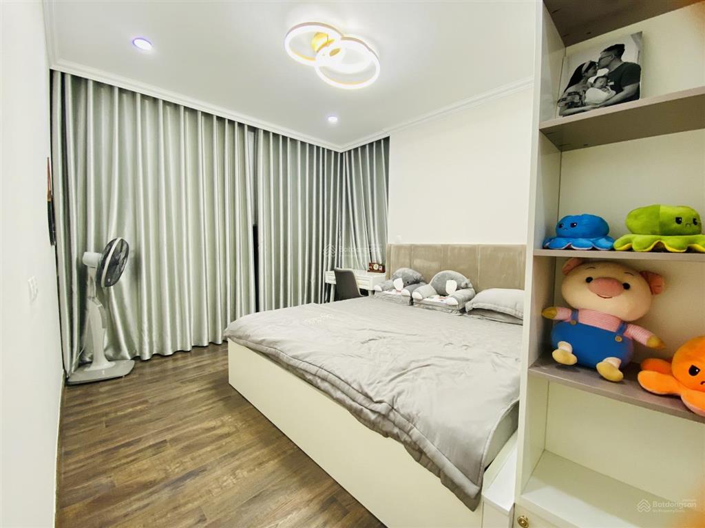 [giá tốt nhất] tôi cần cho thuê căn 3 ngủ, dt 110m, tầng đẹp, nhà thoáng giá 18tr/th tại goldseason