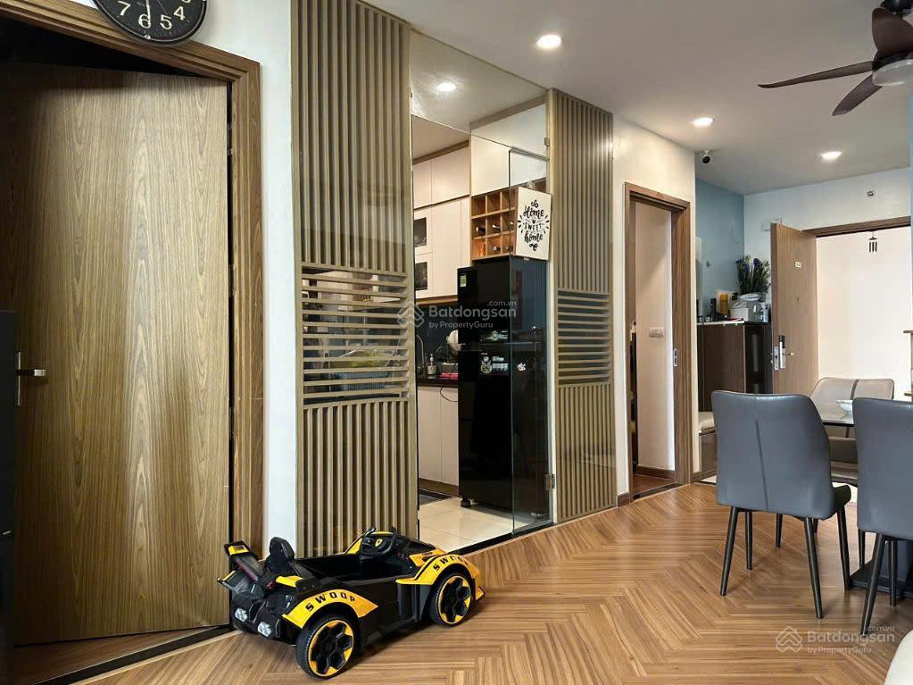 [giá tốt nhất khu] tôi cho thuê căn góc 3 ngủ, dt gần 100m, nhà thoáng mát giá 15tr/th tại ecogreen