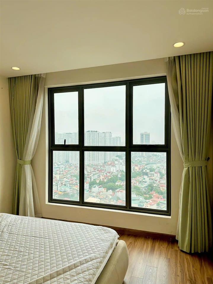 Đừng bỏ lỡ tôi cho thuê căn 2 ngủ 2vs, dt 94m, nhà thoáng mát, view đẹp giá 14tr/th tại eurowindow