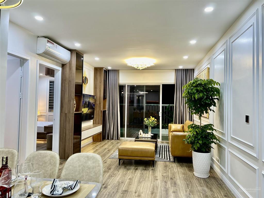 Giá tốt tôi cho thuê căn 3 ngủ, dt 110m2, nhà thoáng mát, có slot xe giá 15,5tr/th tại ecolife