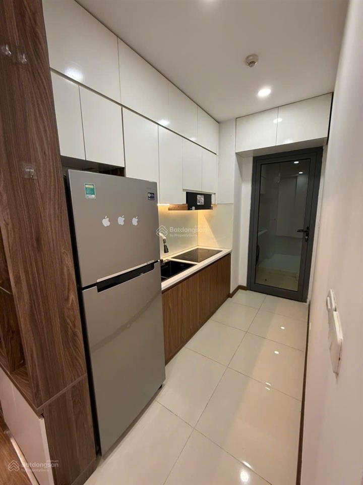 Giá tốt  tôi cho thuê căn 2 ngủ 2 vs, dt 72m2, nhà thoáng mát giá 11,5tr/th tại eco green city