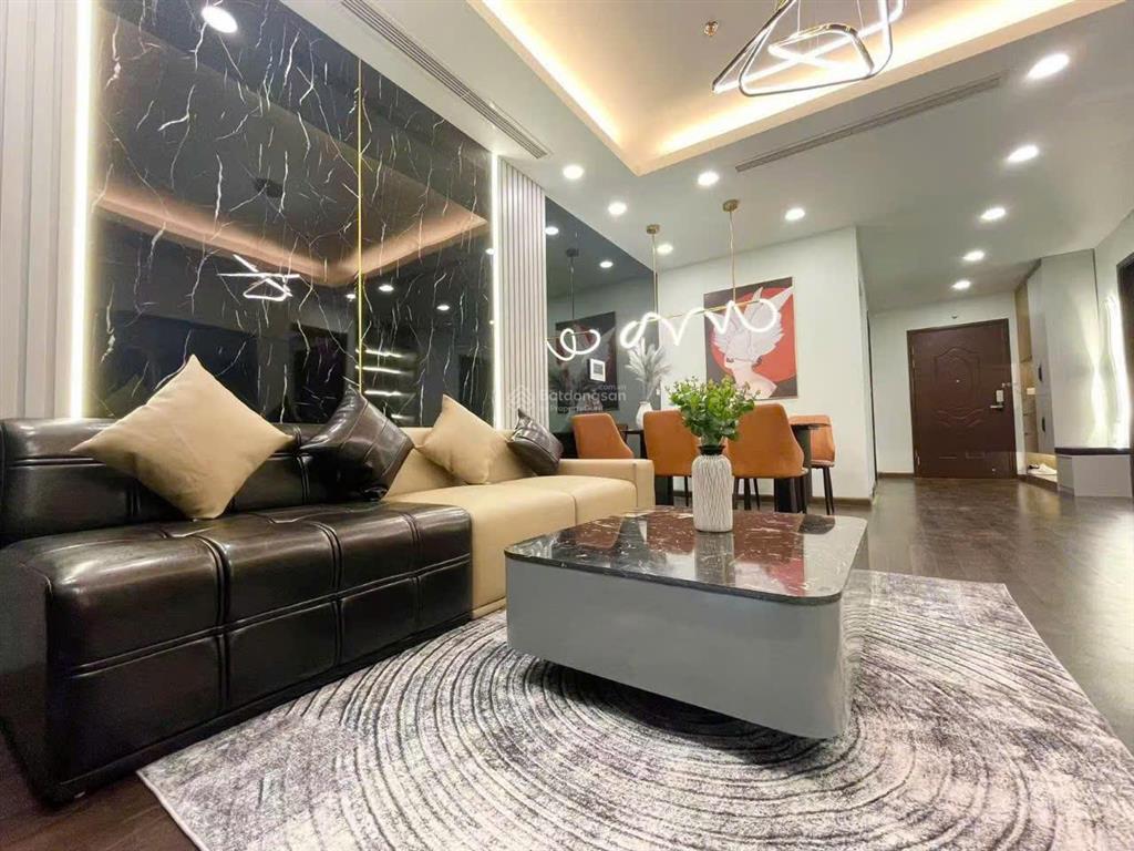 Giá tốt! tôi cho thuê căn 3 ngủ 2 vs dt 117m, nhà thoáng mát, giá 17tr/th tại seasons avenue