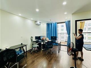 Tôi cần bán căn 2 phòng ngủ, dt 74m2, nhà thoáng mát giá 5 tỷ tại housinco premium