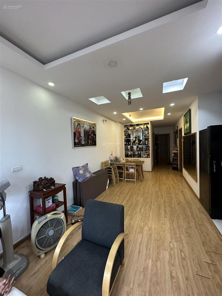 Giá tốt ở thanh xuân cho thuê căn 2 ngủ, dt 85m, tầng đẹp, nhà thoáng giá 12tr/th tại sakura