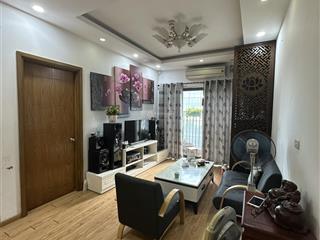 [gía tốt ở thanh xuân]tôi cho thuê căn 2 ngủ, dt 85m, tầng đẹp, nhà thoáng giá 10,5tr/th tại sakura