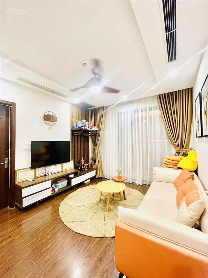 [giá tốt] tôi cho thuê căn 2 ngủ 2 vs, dt 71m2, nhà thoáng mát, ở thích giá 14tr/th tại handi resco