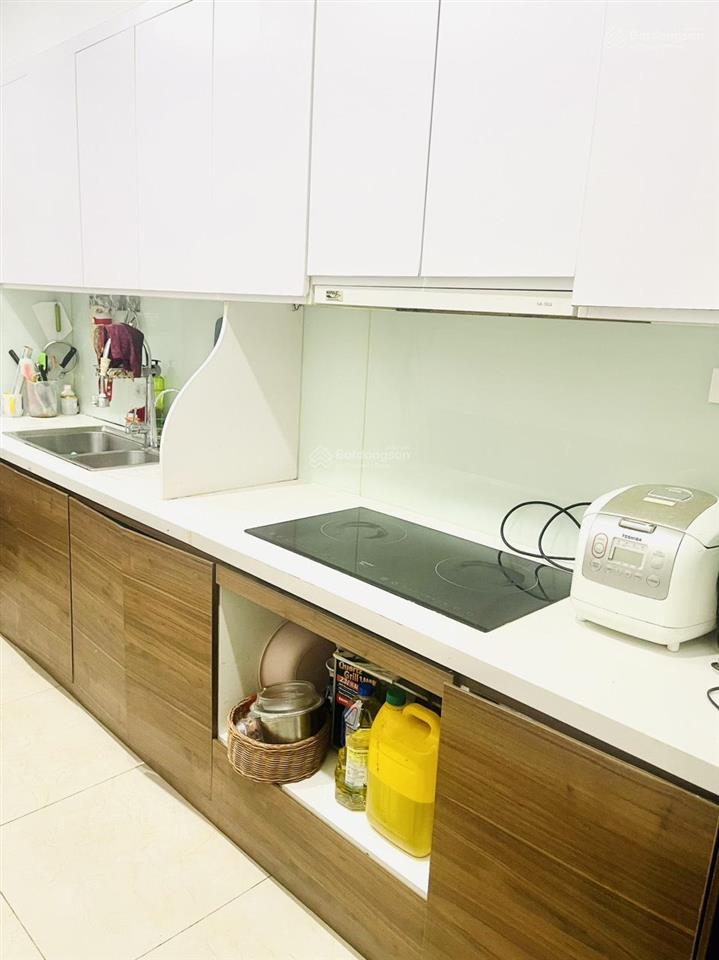[giá tốt] tôi cho thuê căn 2 ngủ 2 vs, dt 71m2, nhà thoáng mát, ở thích giá 14tr/th tại handi resco