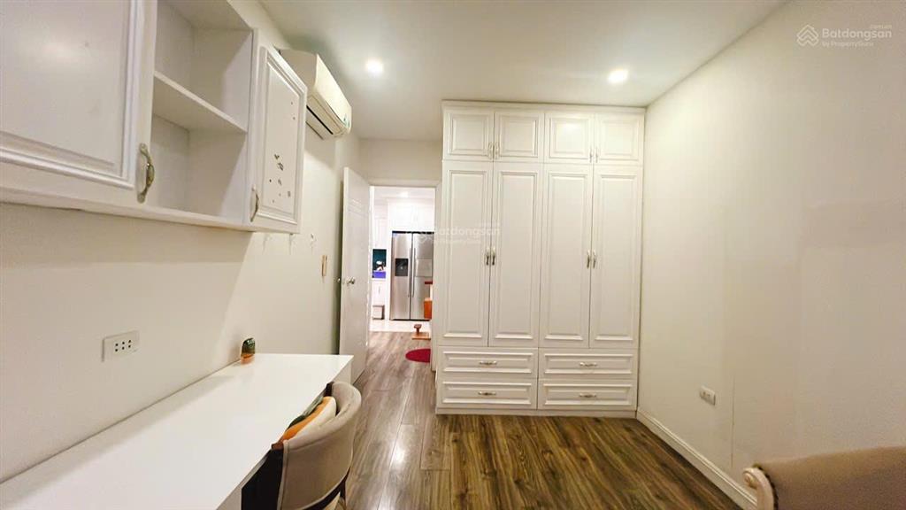 Giá tốt tôi cho thuê căn studio, dt 50m, nhà thoáng mát, ở thích giá 11tr/th tại star city