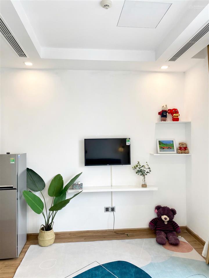 Giá tốt. tôi cho thuê căn studio, dt cực rộng 40m2, nhà thoáng mát giá 8,5tr tại ecolife tố hữu