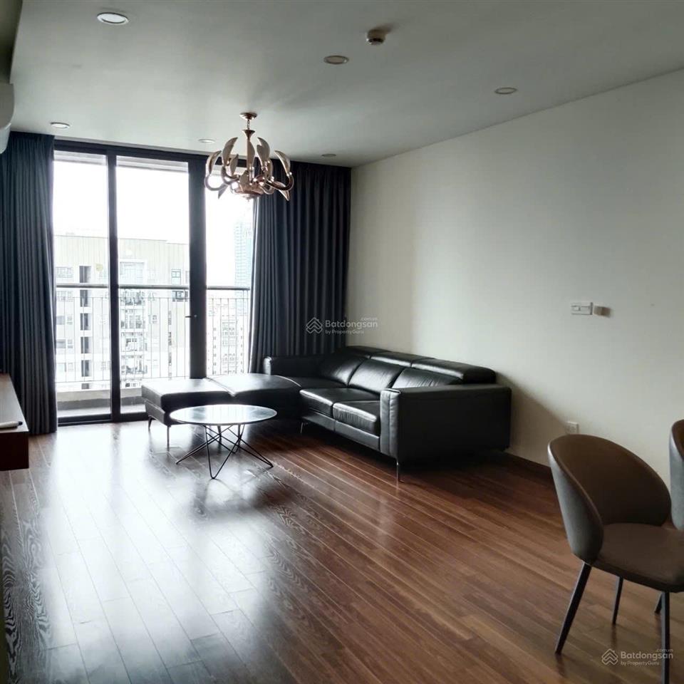 Giá tốt tôi cho thuê căn 2 ngủ, dt 109m, nhà thoáng mát giá 12,5tr/th tại 57 vũ trọng phụng