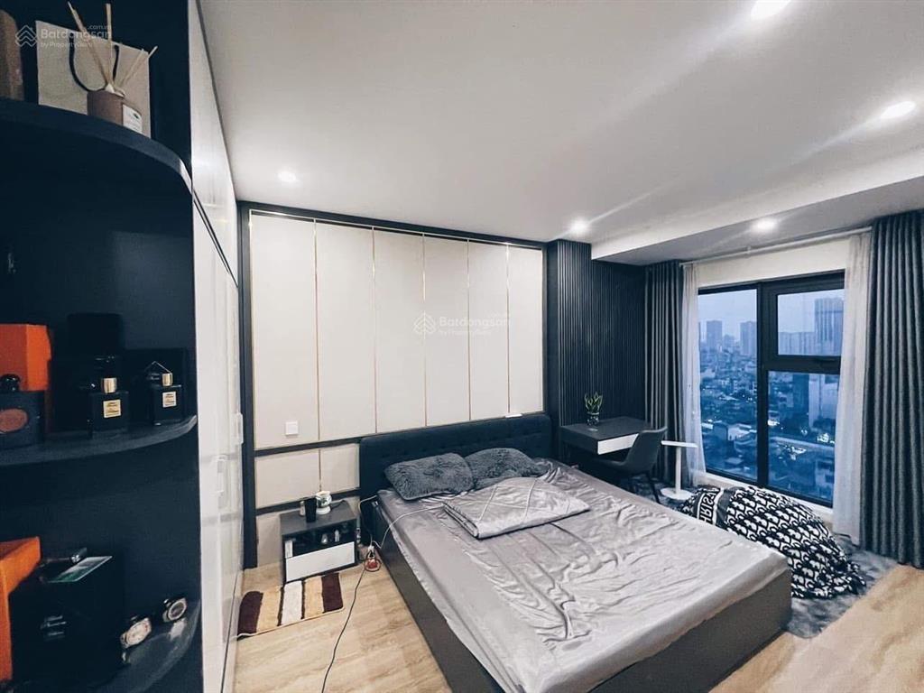 Giá tốt! tôi cho thuê căn 2 ngủ 2 vs, tầng đẹp, view thoáng mát, đủ đồ giá 11tr/th tại pcc1