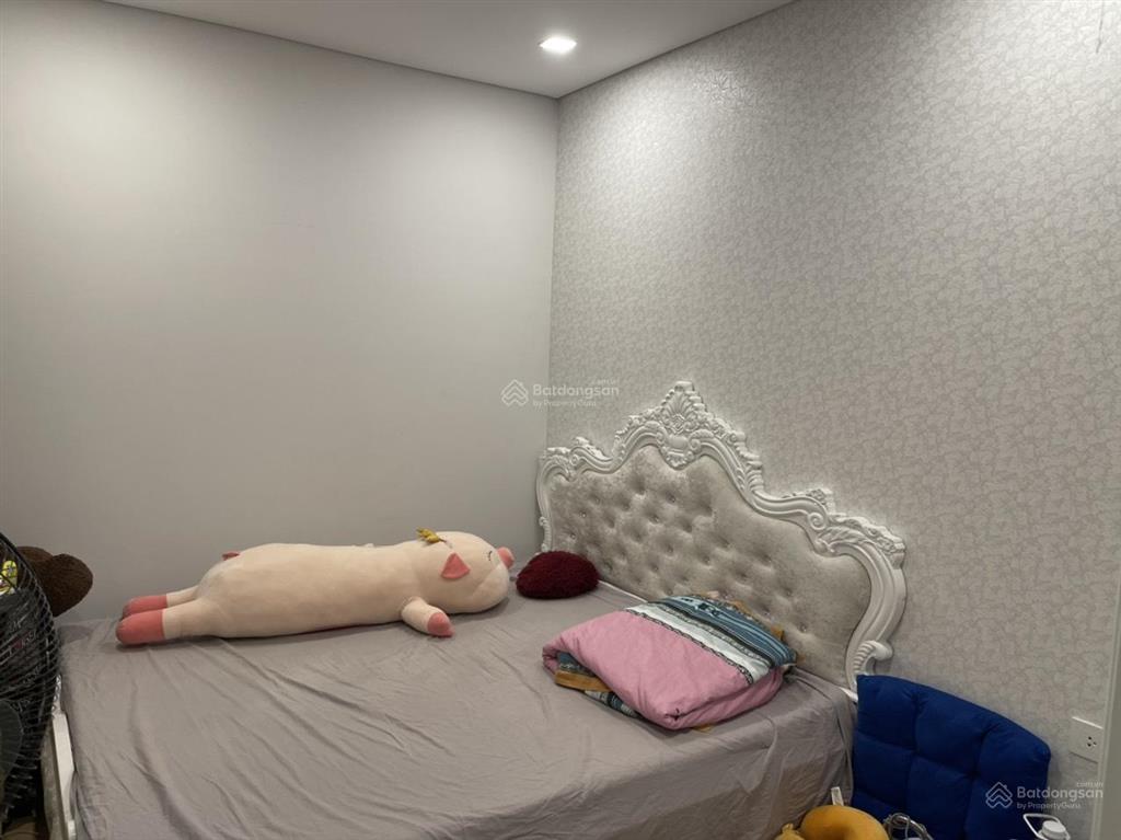 Giá tốt tôi cho thuê căn 2 ngủ, dt 70m, nhà thoáng mát, ở thích giá 11tr/th tại ecodream