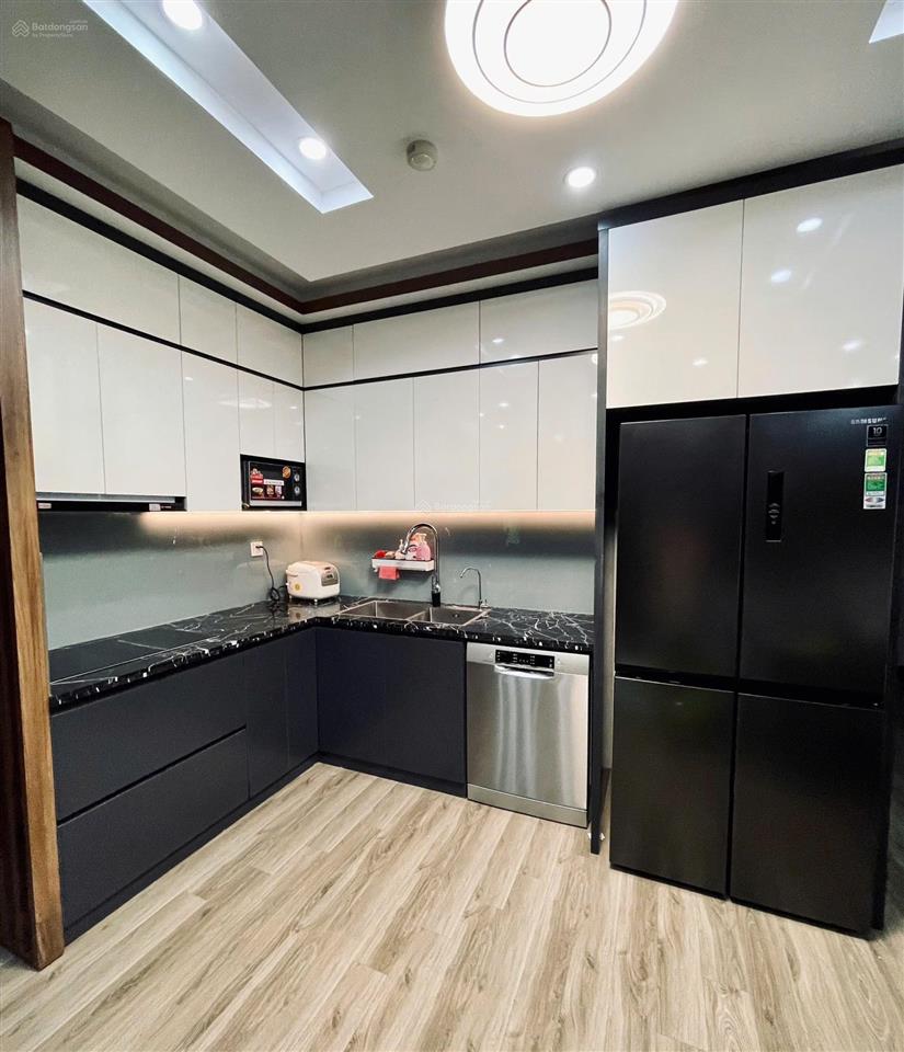 [giá cực tốt] tôi cho thuê căn 3 ngủ, 2 vs, dt 128m, nhà thoáng mát, đẹp giá 16tr/th tại mulberry