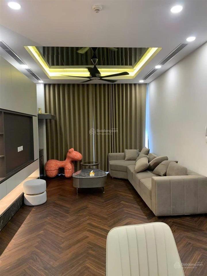 Giá cực tốt tôi cho thuê căn hộ 3 ngủ, dt 126m rộng, nhà thoáng mát, ở thích giá 26tr/th tại brg