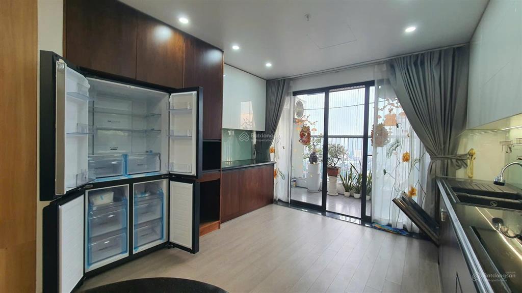 [tầng 12giá tốt] tôi cho thuê căn 2 ngủ, 2 vs, dt 120m, nhà thoáng mát giá 14,5tr/th tại tòa 34t