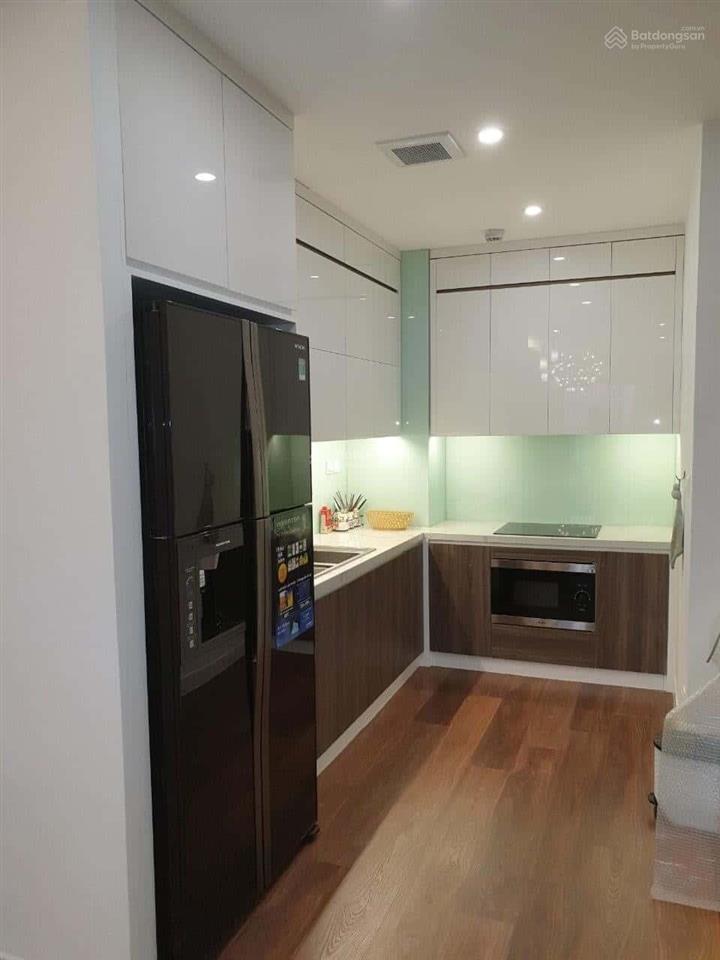 Giá tốt tôi cần bán căn 2 ngủ, 2 vs, dt 75m, nhà thoáng mát, ở thích giá 6,x tỷ tại imperia garden