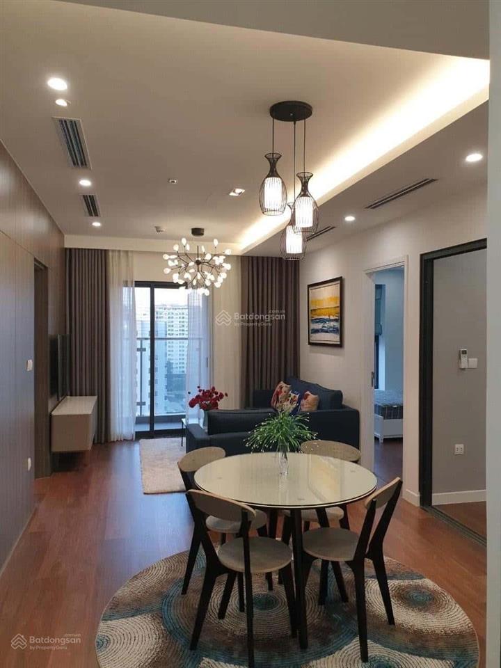 Giá tốt tôi cần bán căn 2 ngủ, 2 vs, dt 75m, nhà thoáng mát, ở thích giá 6,x tỷ tại imperia garden