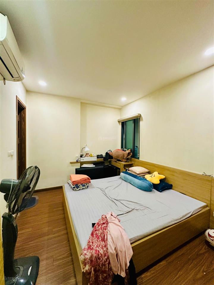 Giá tốt] tôi cho thuê căn 2 ngủ, 2 vs, dt 71m, nhà thoáng mát giá 11tr/th tại 282 nguyễn huy tưởng