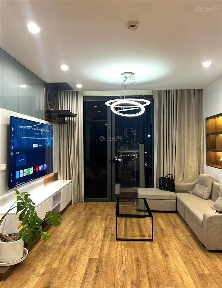 [giá tốt] tôi bán căn 2 ngủ, 2 vs, dt 70m2, nhà thoáng mát, rộng giá hơn 6 tỷ tại the legend