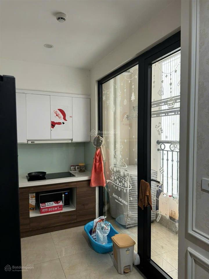 Giá cực tốt!! tôi cho thuê căn 3 ngủ, 2 vs, dt 108m, nhà thoáng mát, ở thích giá 15tr/th tại roman