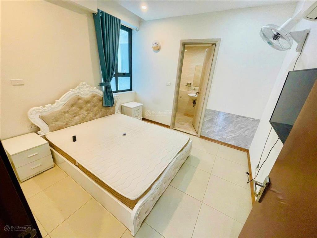 Giá tốt  tôi cho thuê căn 2 ngủ, 2 vs, dt 70m, nhà thoáng mát, ở thích giá 11tr/th tại mỹ sơn