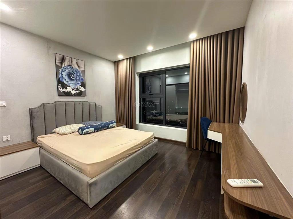 Giá tốt!! tôi muốn bán căn 3 ngủ, 2vs, dt 97m, nhà thoáng mát, sổ đỏ giá 8,x tỷ tại imperia