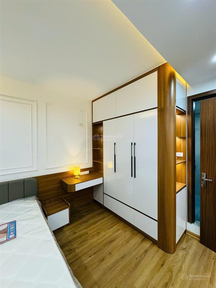Giá cực tốt!!! tôi bán căn 3 ngủ 2 vs, dt 115m, nhà thoáng mát, sổ đỏ giá nhỉnh 7 tỷ tại c37 bắc hà