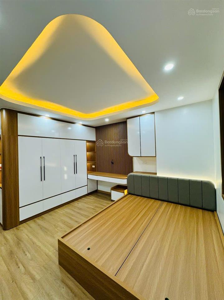 Giá cực tốt!!! tôi bán căn 3 ngủ 2 vs, dt 115m, nhà thoáng mát, sổ đỏ giá nhỉnh 7 tỷ tại c37 bắc hà
