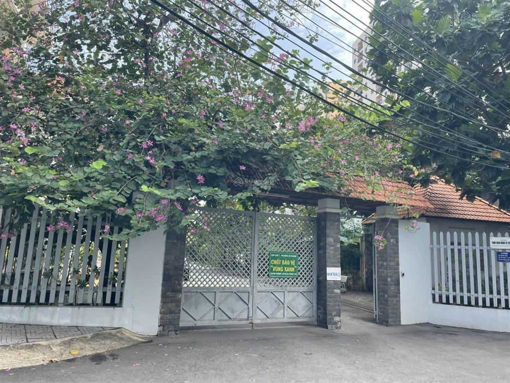 Bán biệt thự khu compound, hầm, 4 tầng, dt 119m2, tại đường số 4, phường bình an, quận 2