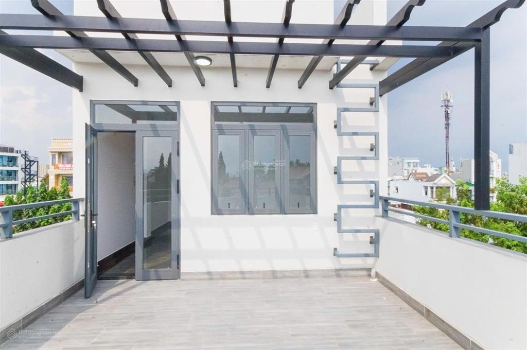 Bán nhà mặt tiền đường lê văn thịnh, p bình trưng tây, quận 2, dt 117.1m2, 4pn, 5wc, 24 tỷ
