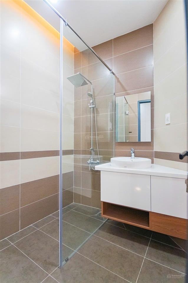 Bán nhà mặt tiền đường lê văn thịnh, p bình trưng tây, quận 2, dt 117.1m2, 4pn, 5wc, 24 tỷ