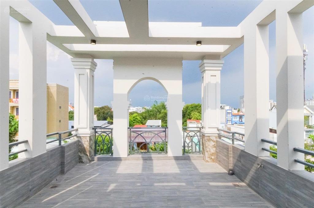 Bán nhà mặt tiền đường lê văn thịnh, p bình trưng tây, quận 2, dt 117.1m2, 4pn, 5wc, 24 tỷ