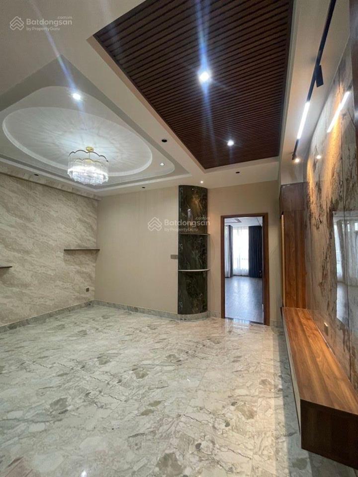 Khu tên lửa 100 m 5 tầng 5 x 20 m 16x tỷ tl mặt tiền đường 16m 4 tầng 5 pn ( 1 phòn