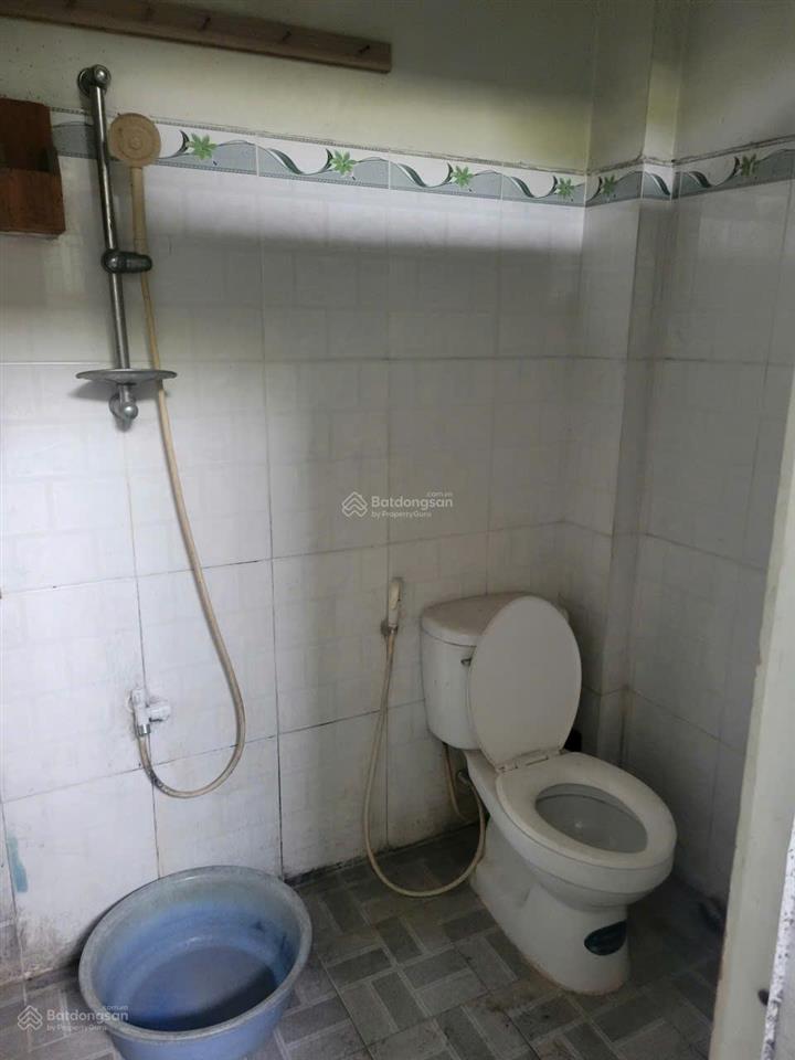 Cho thuê kho, nhà xưởng 100m2 đường lớn đt 6, đông thạnh, hóc môn, điện 3 pha, 6 triệu vnd