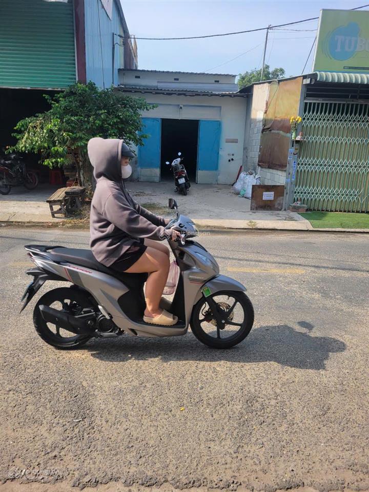 Cho thuê kho, nhà xưởng 100m2 đường lớn đt 6, đông thạnh, hóc môn, điện 3 pha, 6 triệu vnd