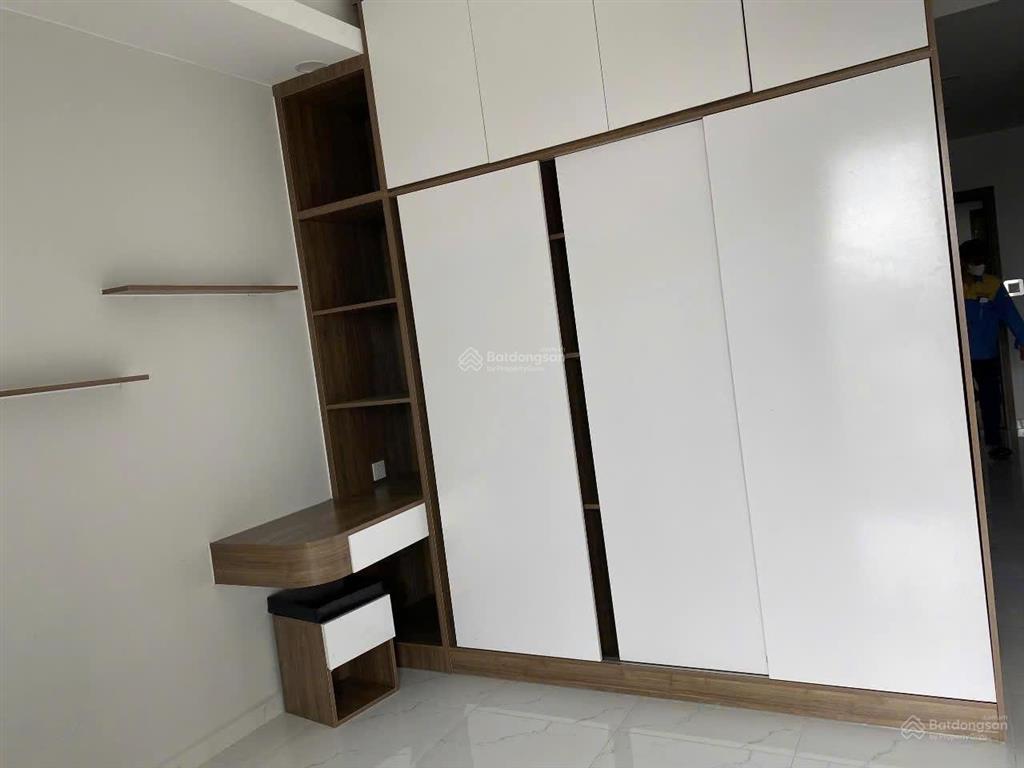 Chính chủ cần ra căn studio opal skyline tầng 10 view đẹp giá tốt chốt nhanh
