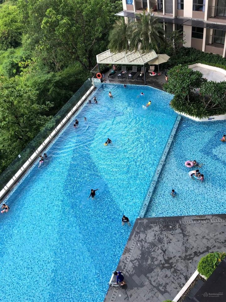 Chính chủ cần ra căn studio opal skyline tầng 10 view đẹp giá tốt chốt nhanh