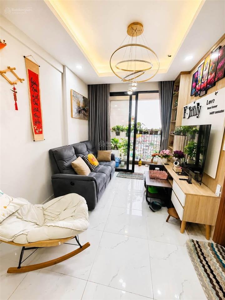 Hàng hiếm căn 2pn full nội thất siêu đẹp tại opal skyline chỉ việc xách vali vào ở