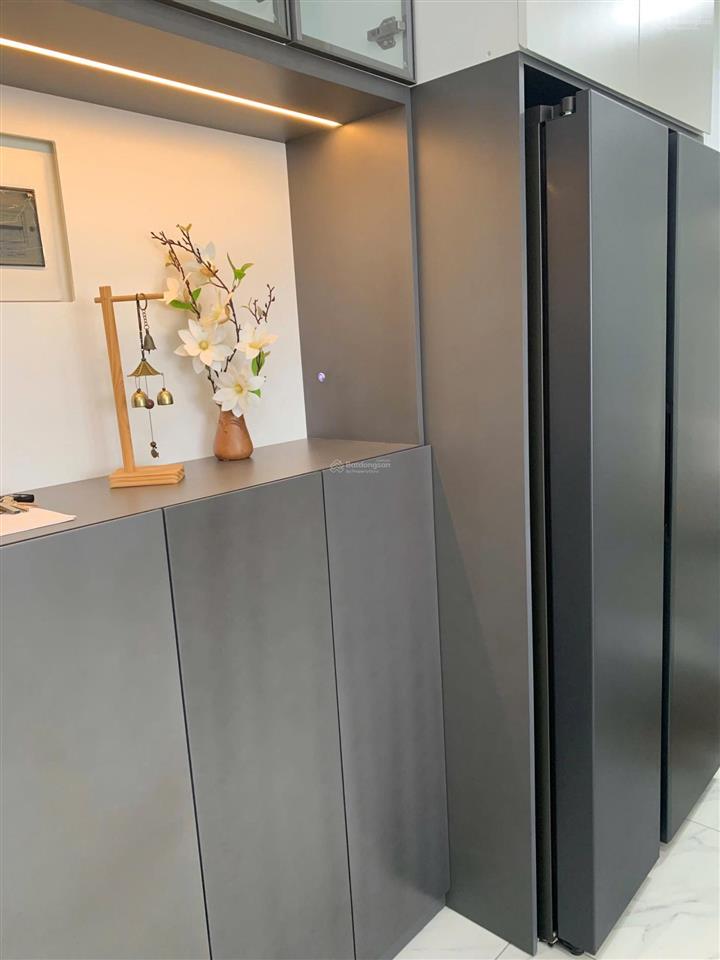 Cho thuê căn 2pn ở habitat giá tốt view đẹp tầng trung full nội thất bao phí quản lý