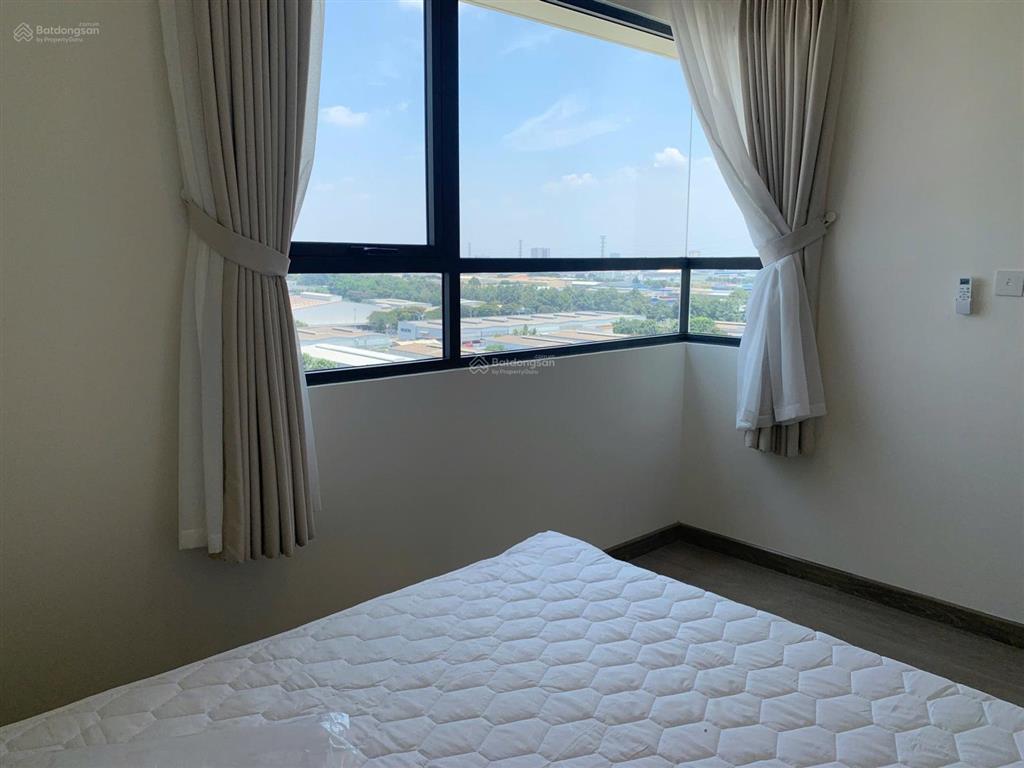 Cho thuê căn 2pn ở habitat giá tốt view đẹp tầng trung full nội thất bao phí quản lý