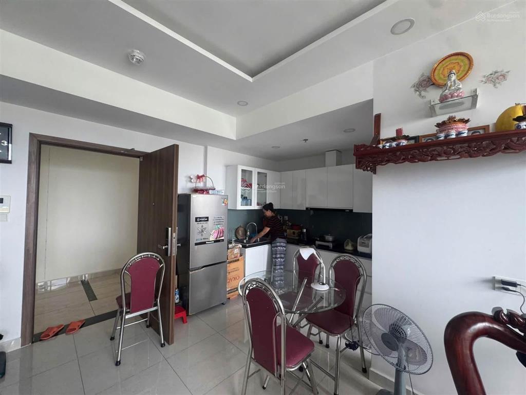Chủ ngộp cần ra gấp căn 2pn 73m2 rivana kèm nội thất giá tốt ko có căn thứ 2